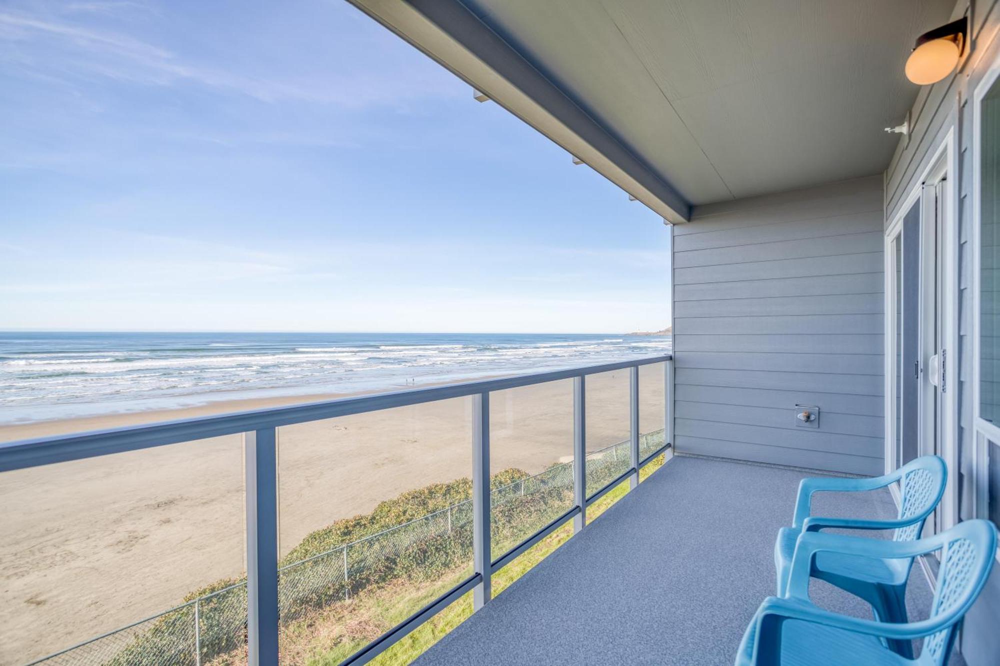 Nye Suite Newport Bagian luar foto
