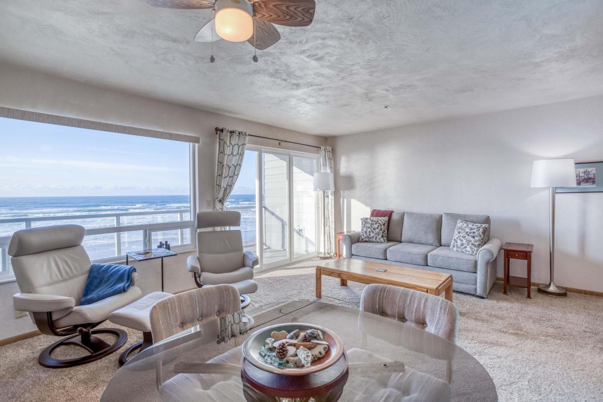 Nye Suite Newport Bagian luar foto